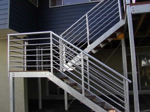 01 Tube Ship Rail 300x225 Ship Rail