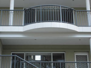 04 HR40 Optum Picket 300x225 Picket Balustrade