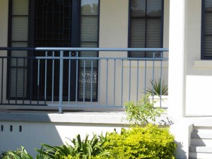 07 HR40 Abbotsford Picket 300x225 Picket Balustrade